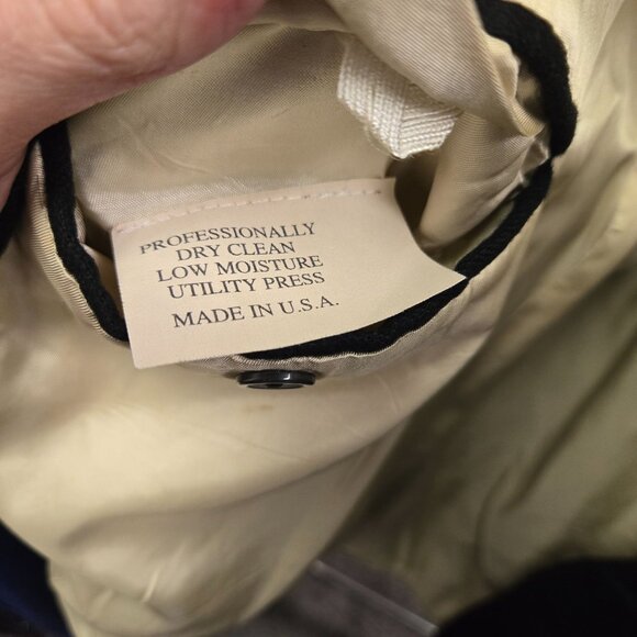 Coldwater Creek PM Floral Vintage Style Jacket Red Paisley Tapestry Button-Up - Picture 9 of 9